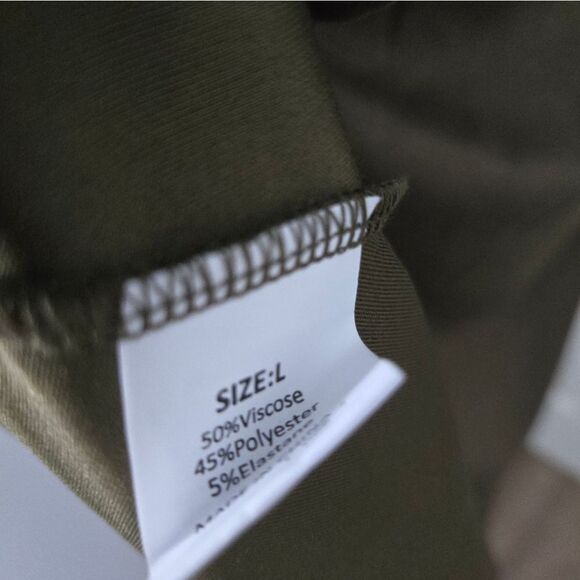 New dress size L - Picture 3 of 4